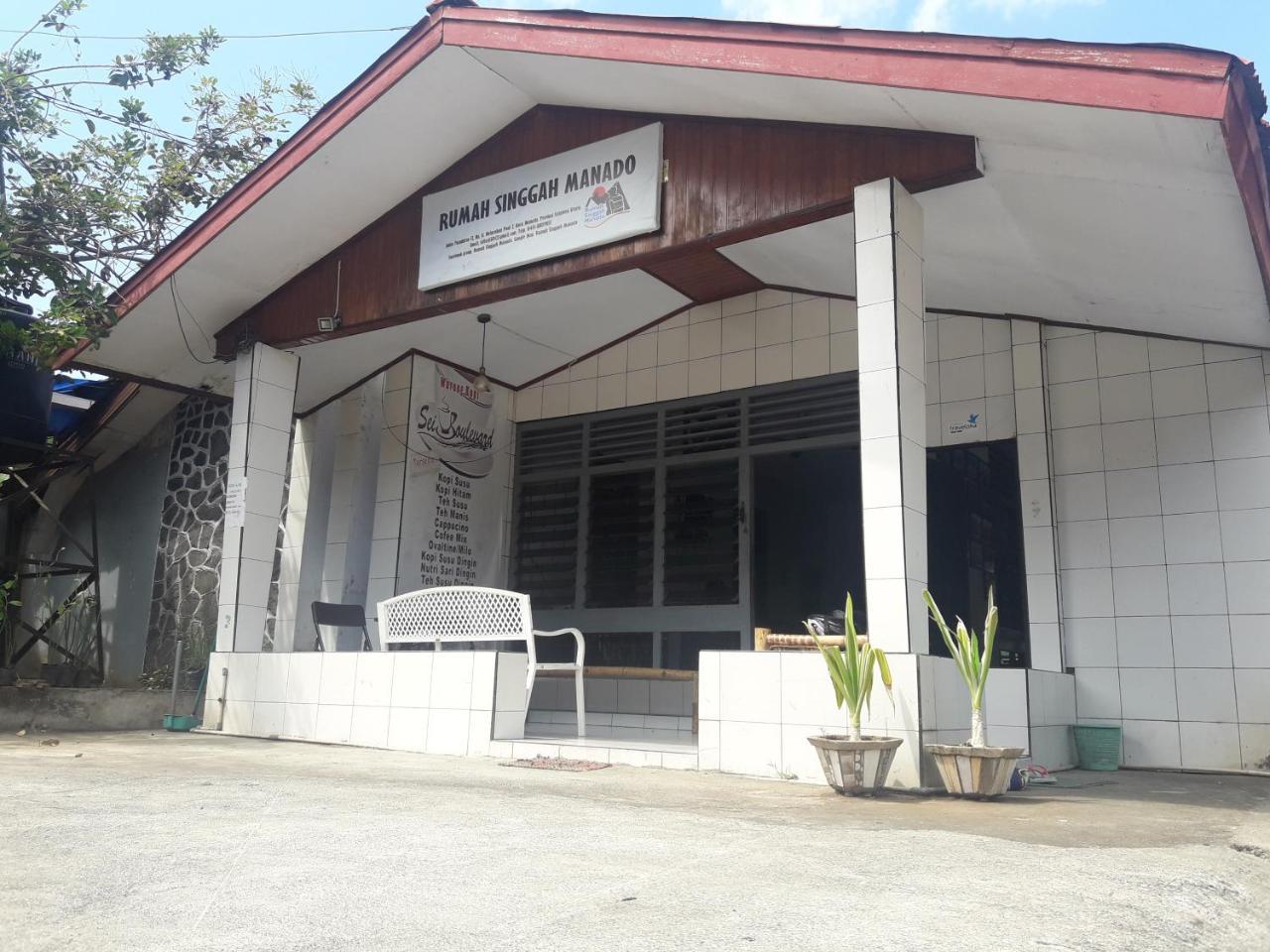Rumah Singgah Manado Eksteriør billede