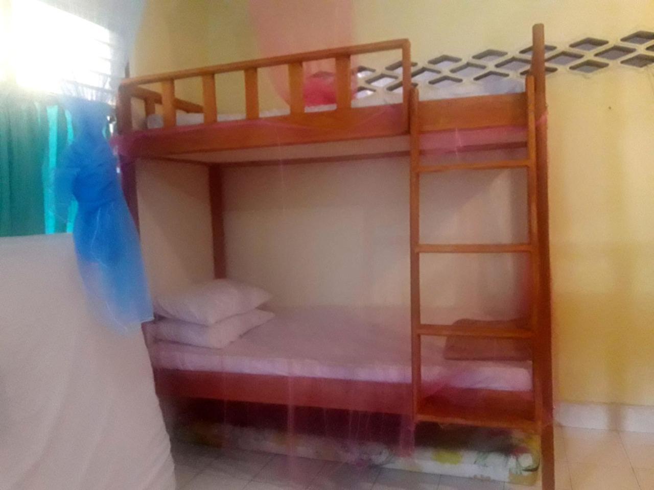 Rumah Singgah Manado Eksteriør billede